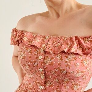 American EAGLE Floral Ditsy Off Shoulder Button Summer Top Ruffle Neckline